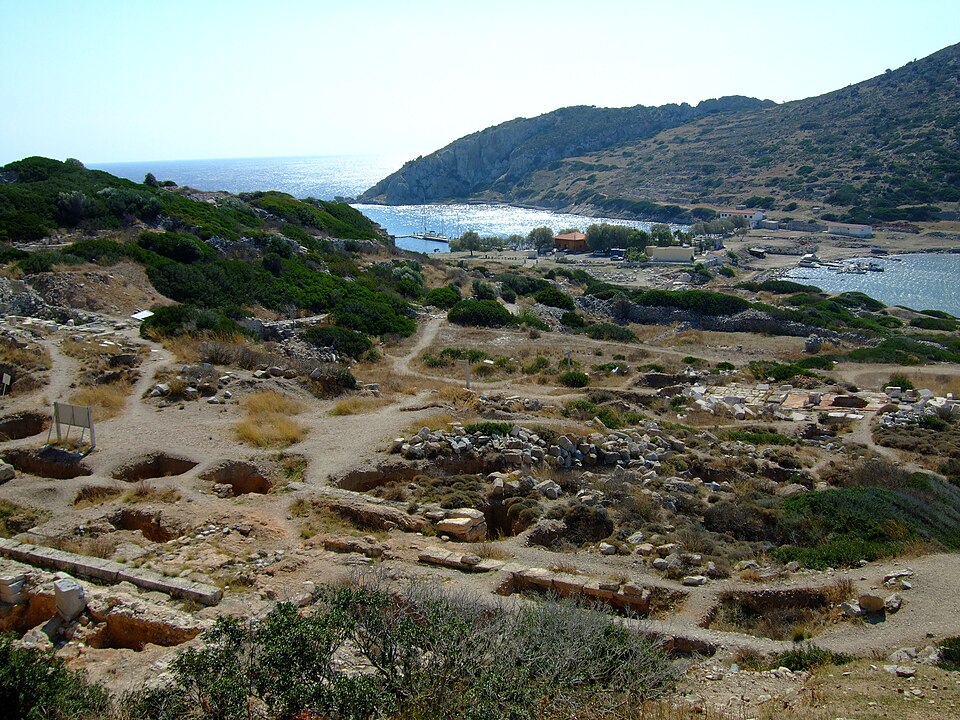 Knidos cabin cruise bay