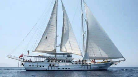 Aegean Clipper 1