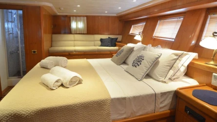 Aegean Schatz 14
