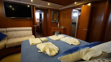 Arabella 44