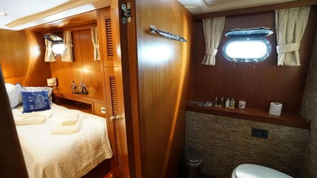 Arabella 48