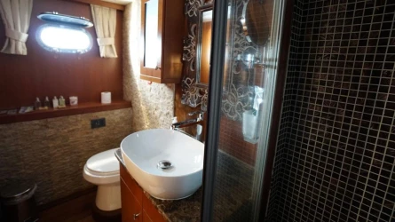 Arabella 49