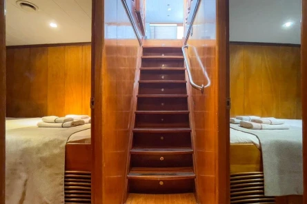 Auramia 30