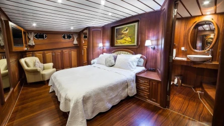 Bedia Sultan 27