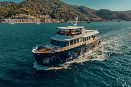 Beluga 1 trawler
