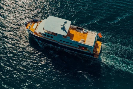Beluga 1 trawler 5