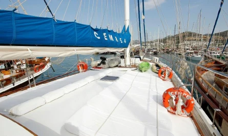 Cemre 4 5