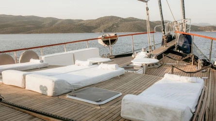Dea Del Mare 20