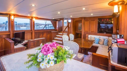 Dea Del Mare 41