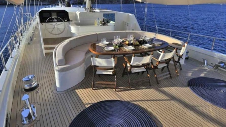 Dolce Mare 11