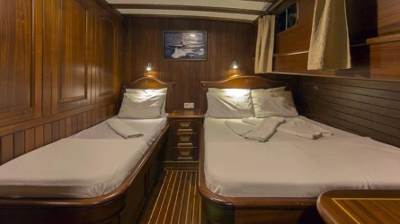 Dreamland 38