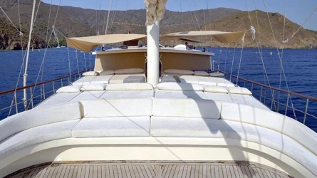 Erva Demir 15