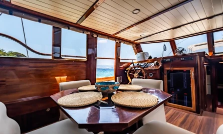 Golden Joy 26