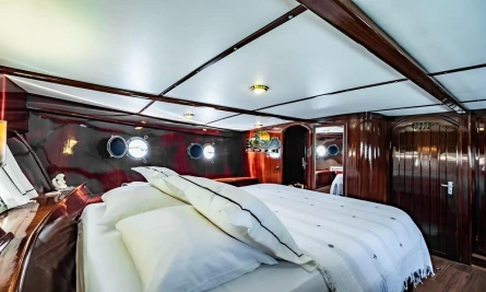 Golden Joy 33