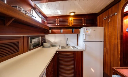 Golden Joy 52