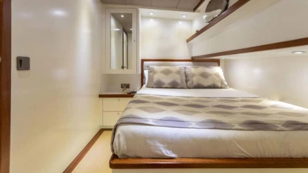 Grand Sailor 21