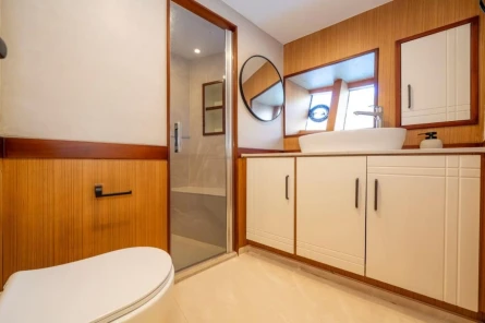 Lila  trawler 23