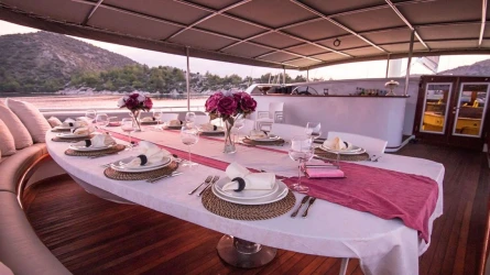 Nevra Queen 29