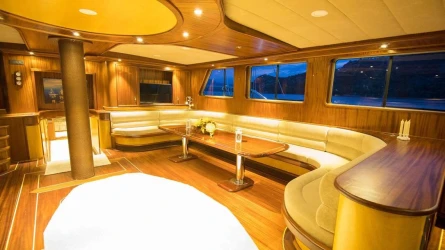 Nevra Queen 37