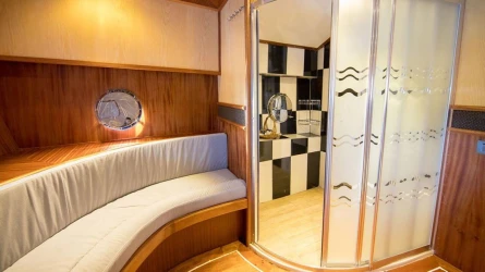Nevra Queen 45
