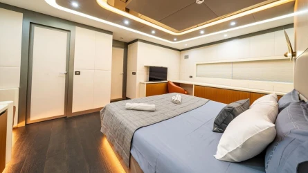North Wind 25