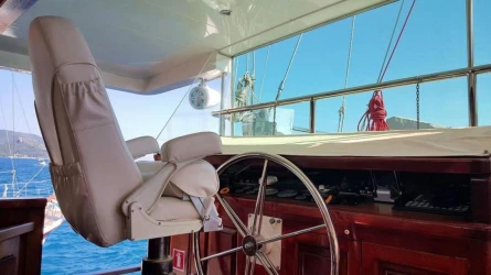 Sea Dream 16