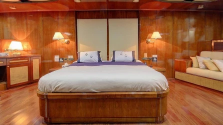 Sea Dream 23