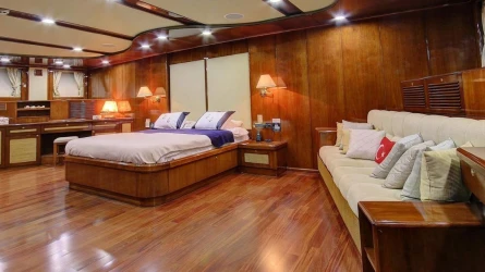 Sea Dream 24