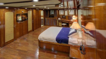 Sea Dream 26