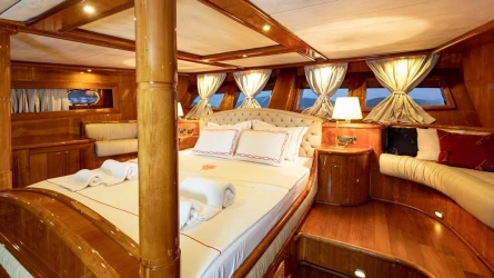 Silver Moon 27