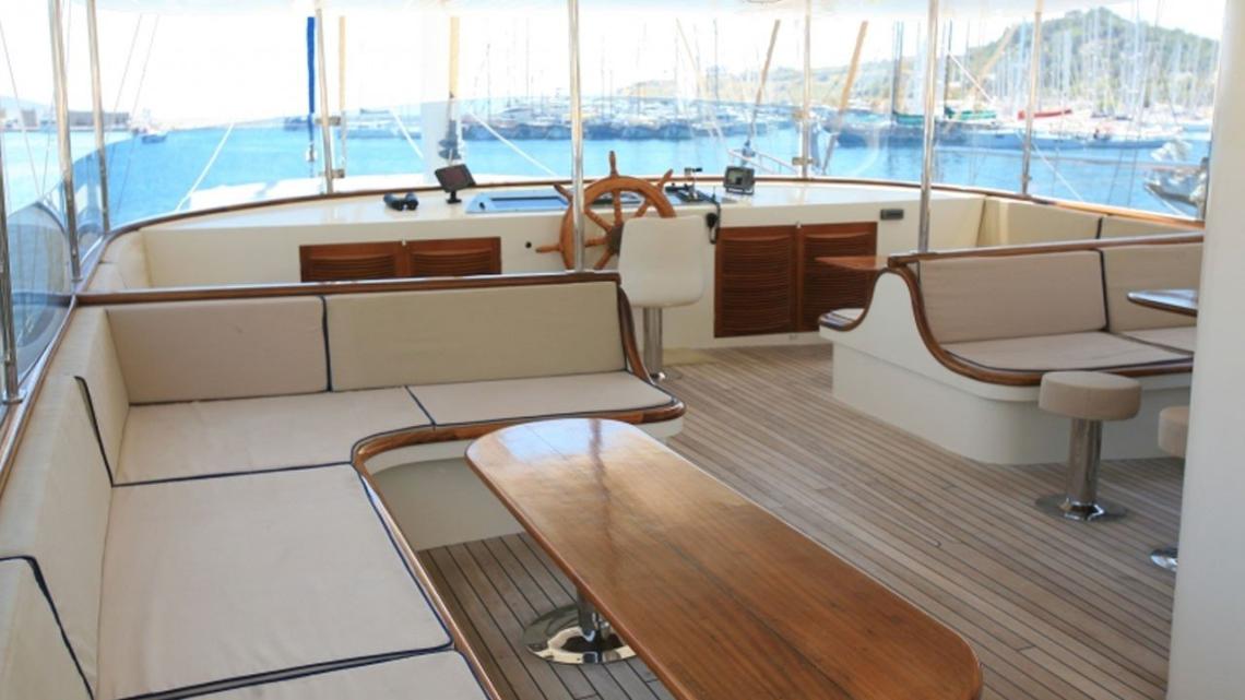 Aegean Clipper