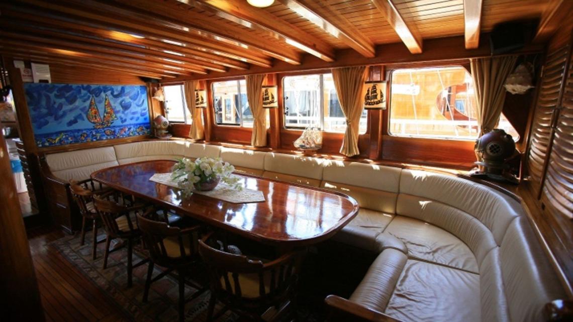 Aegean Clipper